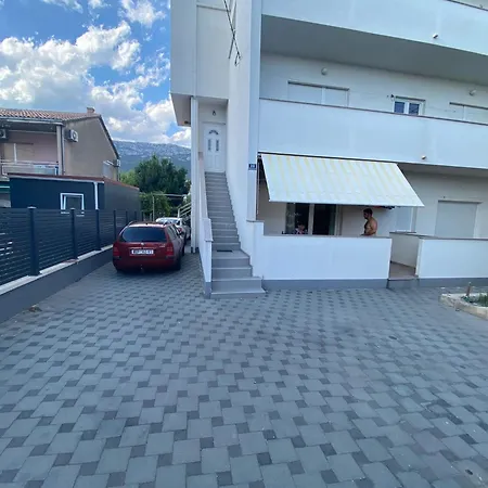 Seven Castles Apartman *